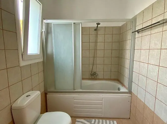 Sofia With Garden, Pool And Lounge Areas * Kolímbia