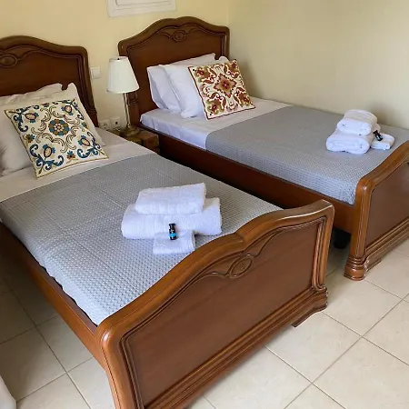 Sofia With Garden, Pool And Lounge Areas וילה *