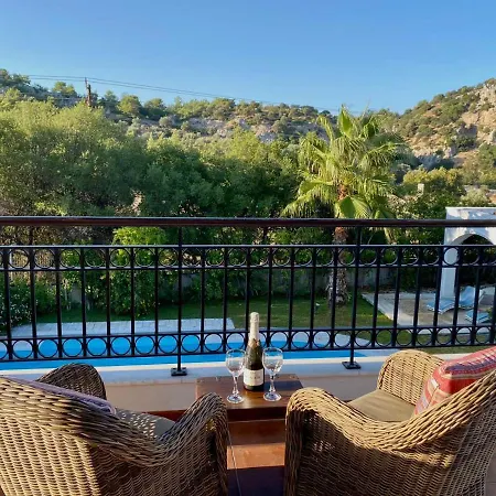 Sofia With Garden, Pool And Lounge Areas