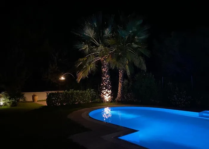 Sofia With Garden, Pool And Lounge Areas Kolymbia